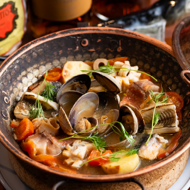 RESTAURANTE & BAR SAÚDE